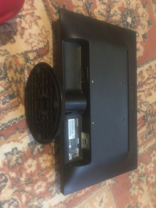 Продам монитор Philips