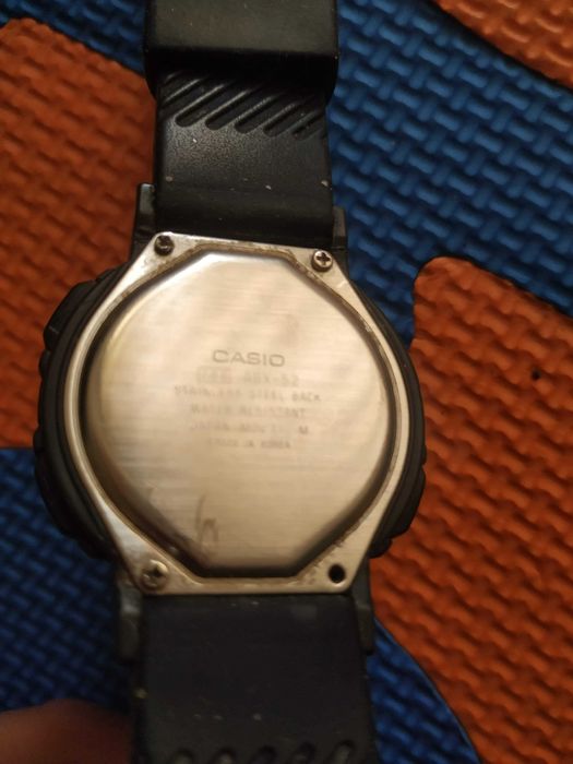 Ретро часовник Casio ABX-52 WR50M