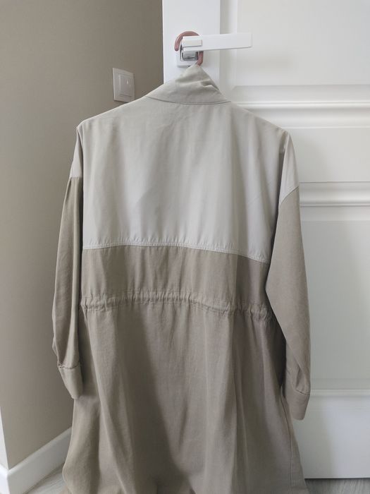 Продам Ветровку лёгкая