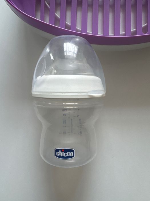 Стерилизатор за пластмасови шишета на Chicco