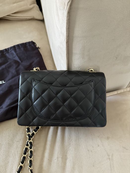Geanta Chanel Mini Classic din piele