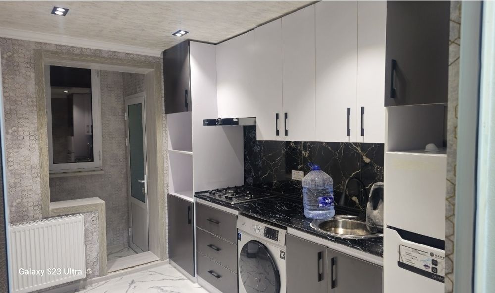 Сотилади 2/5/5 Согдиана кафе "Самира"