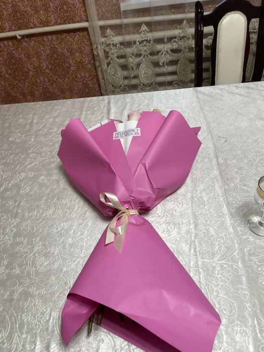 2 роза гүл сатылады