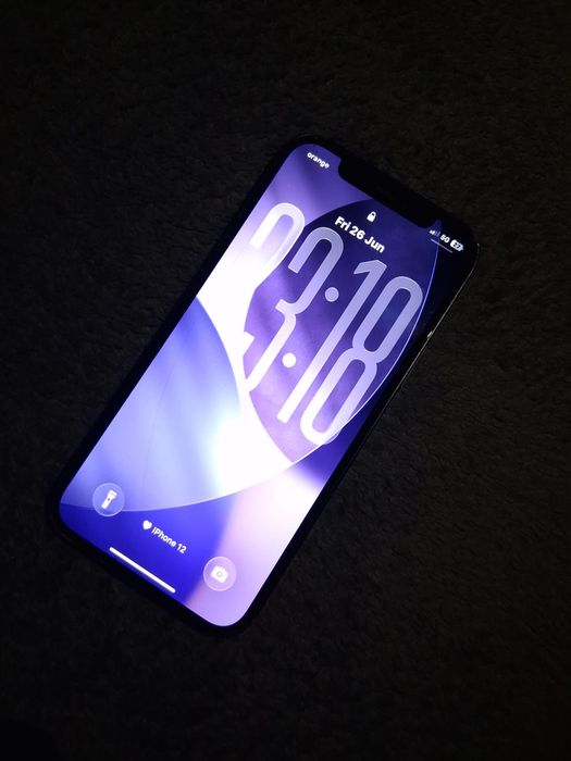 iPhone 12 de vanzare