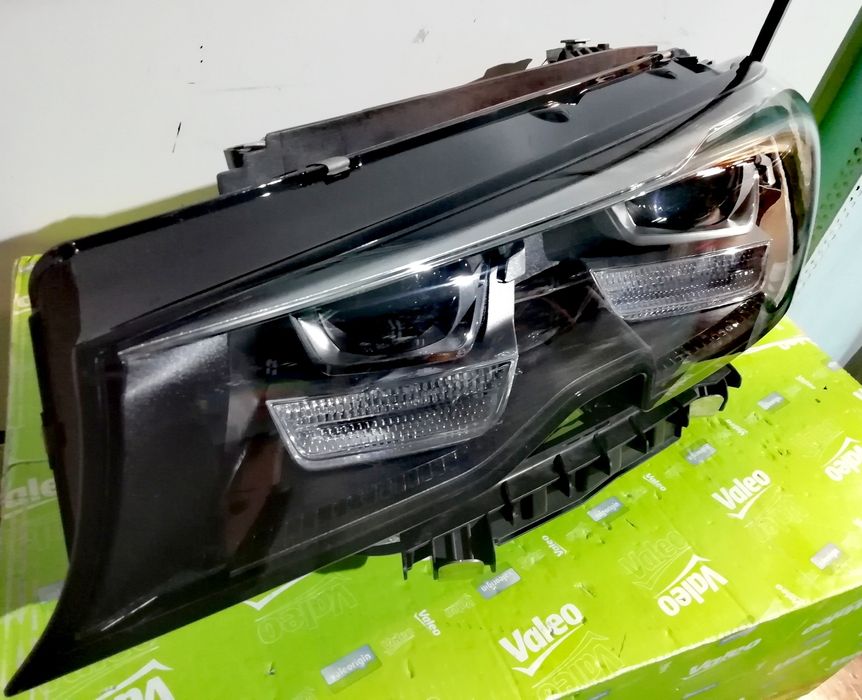Фар фарове за БМВ 3 Г20 Г21 / BMW 3 G20 G21 FULL LED.