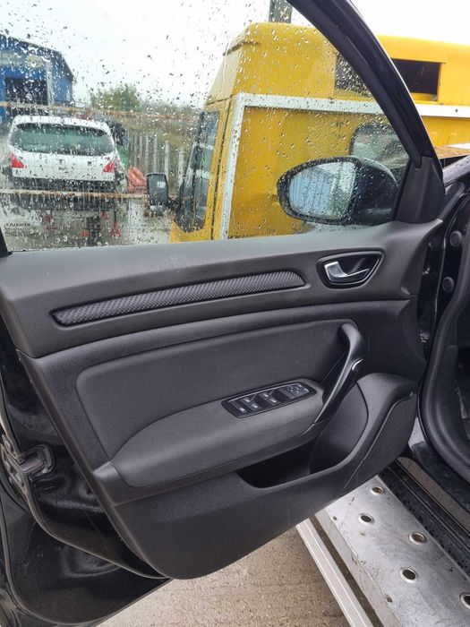 Dezmembrez Renault Megane IV Sedan 1.5 dCi K9K cutie manuala TL4