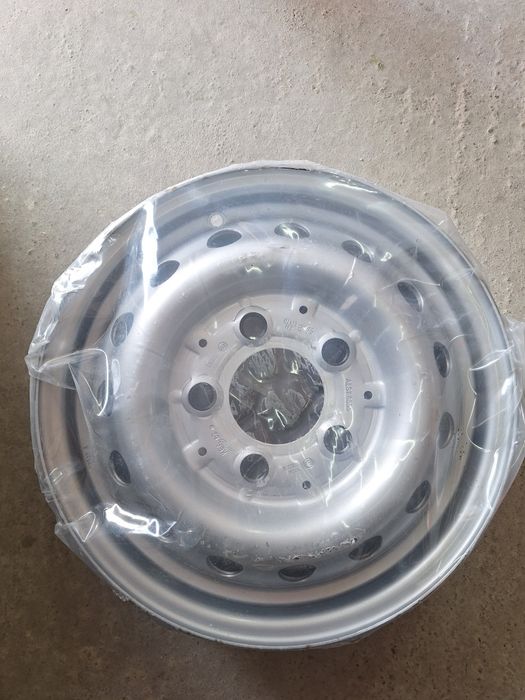 Джанта за Мерцедес Спринтер 15 цола.