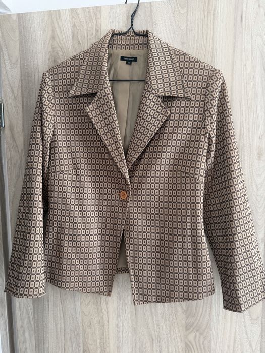 Blazer 56% bumbac ușor satinat