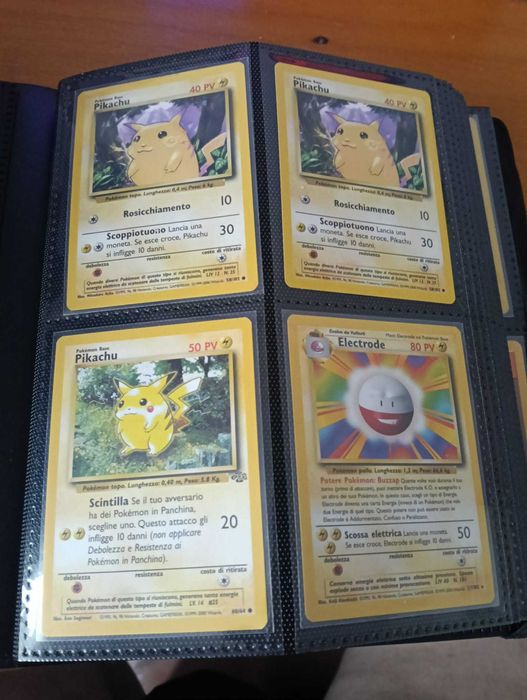 Pokemon la jumatate de pret 200 euro Toate