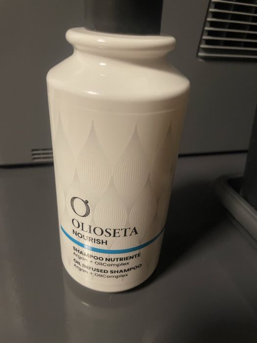 Подхранващ шампоан Olioseta с арганово масло и OilComplex