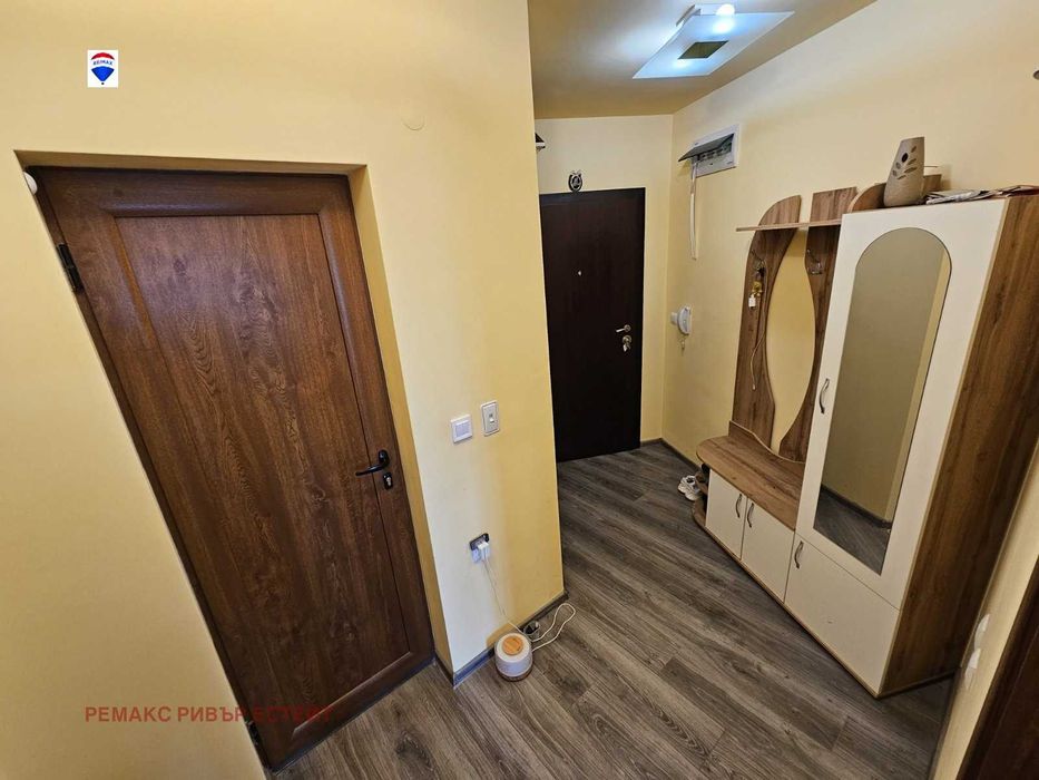 Продава се Двустаен апартамент в Русе, Широк център - 79 кв.м за 1771 €/кв.м - Снимка #3