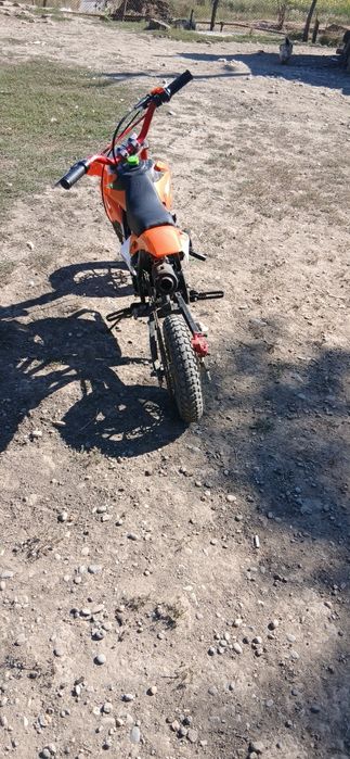 Vând Cross poket 49