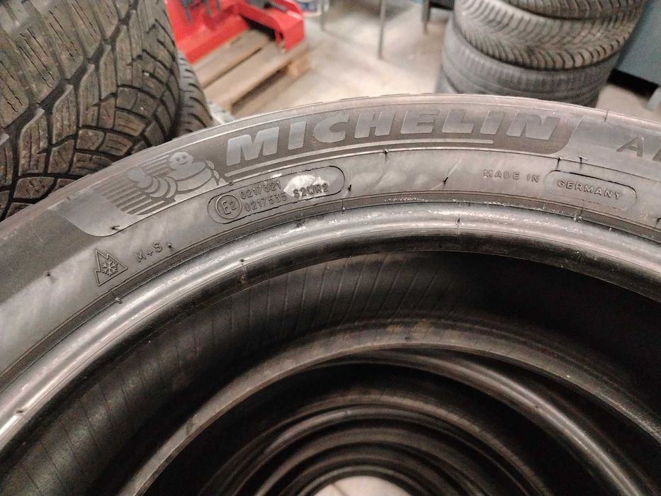 4бр.зимни гуми 215/55/17 Michelin