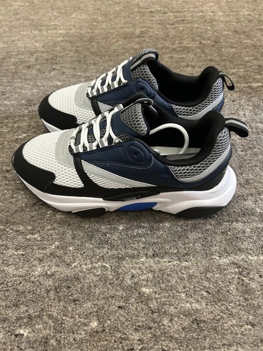 Dior b22 navy blue