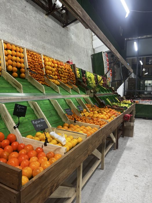 Фрукты и обощи стелаж