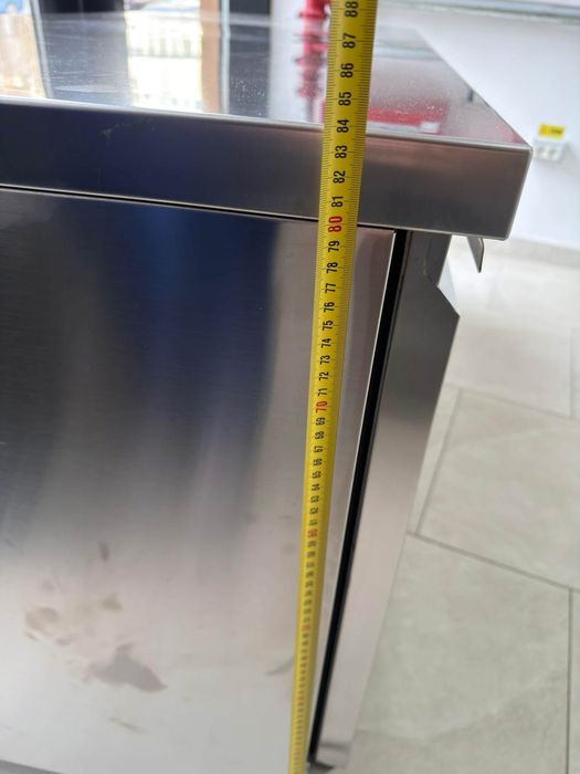Masa rece refrig 3 usi, masa congelare 3 usi, masina de spalat, masina de gheata. 2 camere frig- refrigerare si congelare