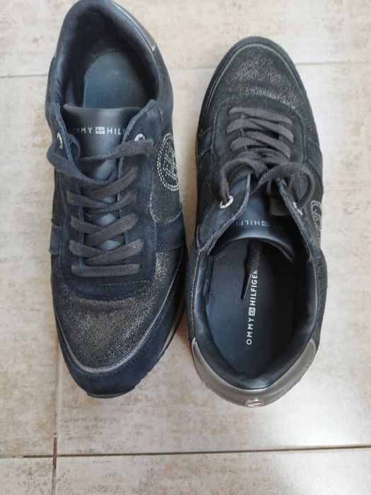Оригинални  брокатени маратонки Tommy Hilfiger естествена кожа