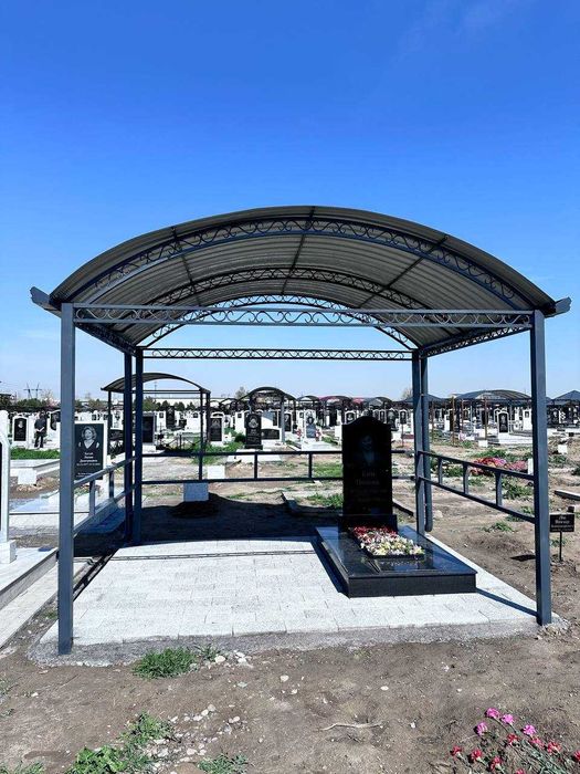 Корейские памятники из черного гранита и мрамора