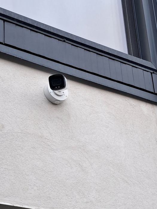 Instalare sisteme alarme/camere/interfon