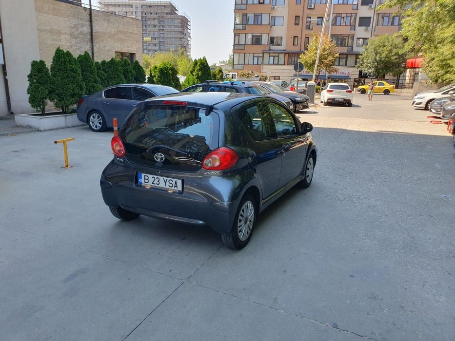 Ocazie Toyota Aygo 4 uși an 2009 benzina 1.0 în stare foarte bună km reali