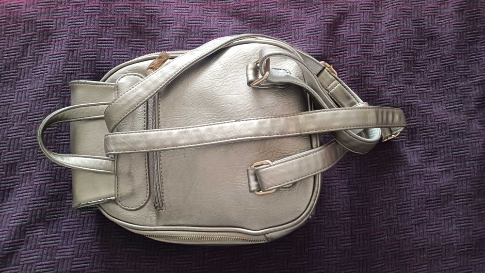 Rucsac poșetă geanta h&m Zara reserved sinsay mohito