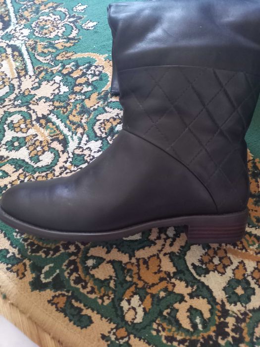 Женские сапоги, новые 40р