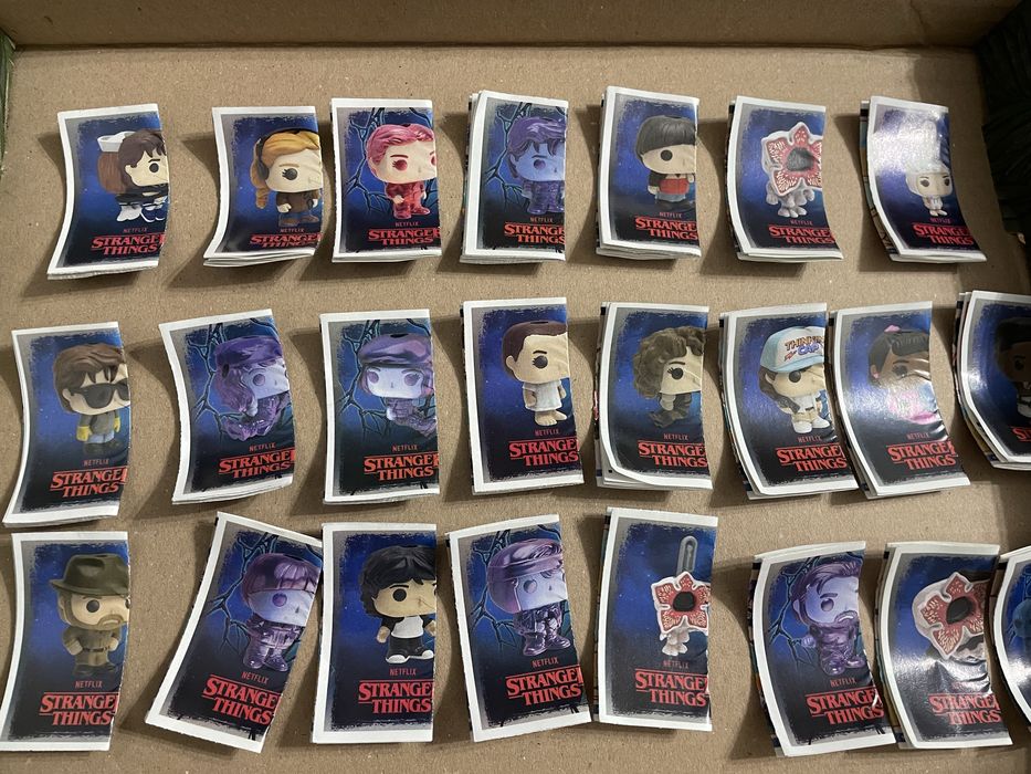 Kinder Will Stranger Things Set Complet
