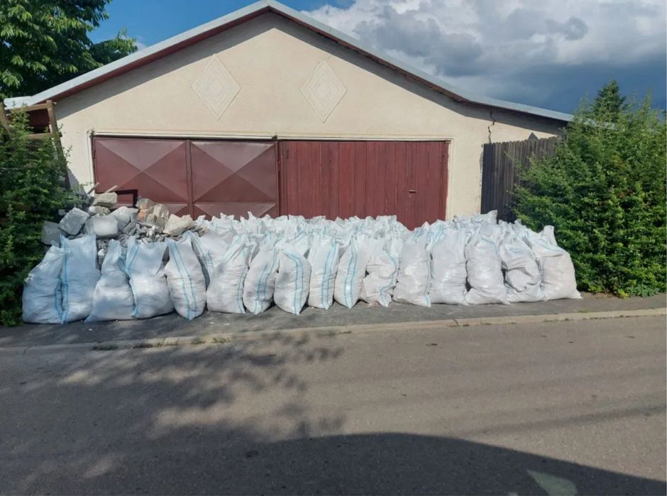 Transport moloz•taieri beton•Decopertari Gresie Faianta (Demoalri)