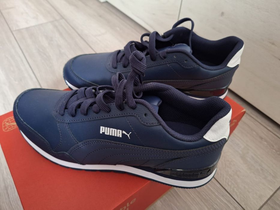 Adidasi noi puma