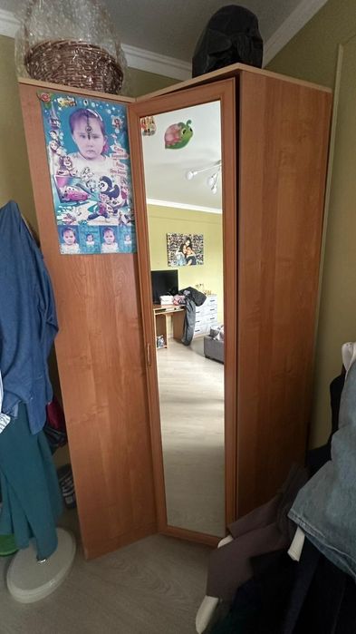 Продам гарнитур спальный