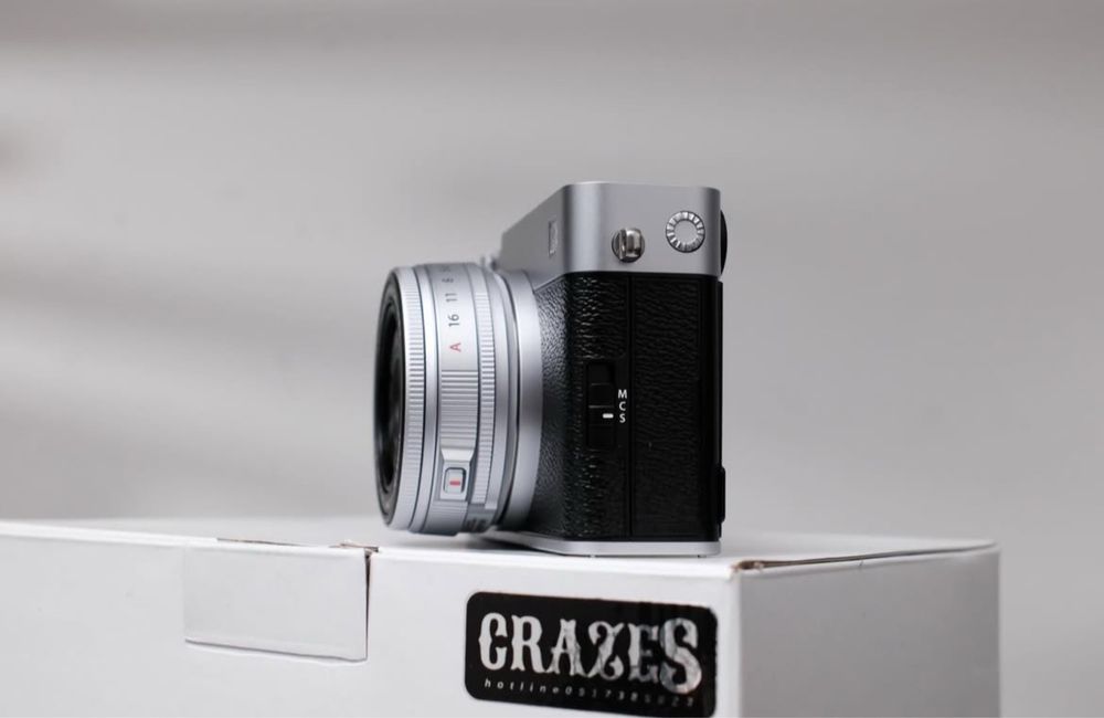 Фотокамера Fujifilm X-E5 gray edition