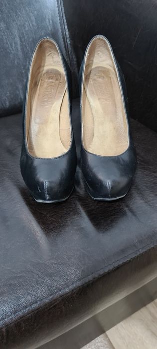 Pantofi piele  marime 37