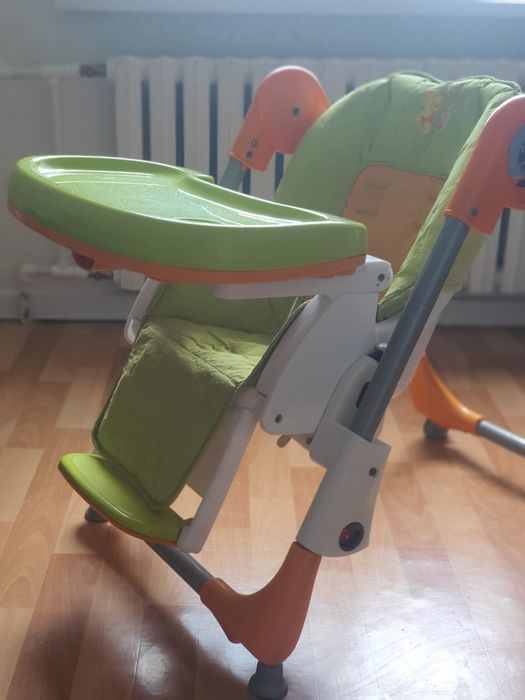 Продам Детский столик