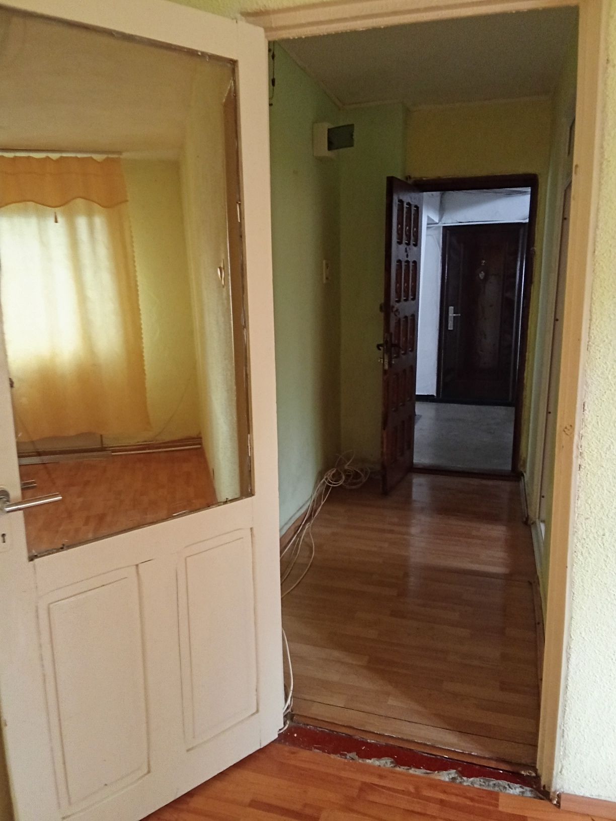 Apartament Semidecomandat Fieni Olx Ro