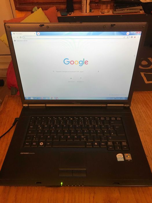 лаптоп FUJITSU SIEMENS Esprimo mobile 5535 - 90 лв.