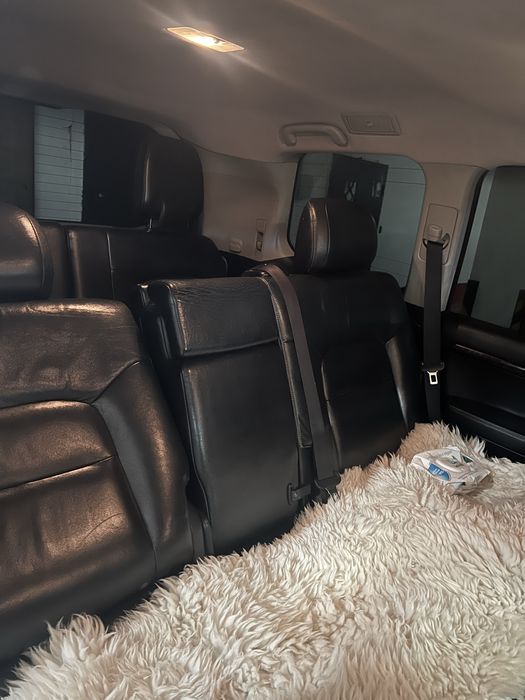 Автомобиль Land Cruzer