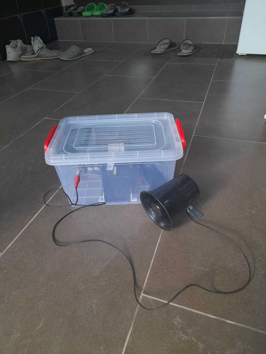 Vand chematoare electronica pt vanatoare prepelite