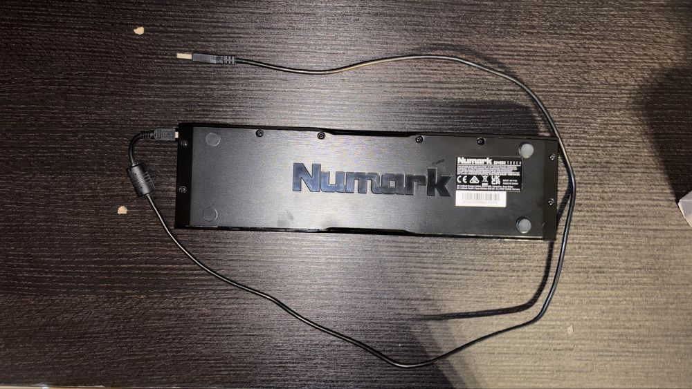 vand consola numark djgo2 touch