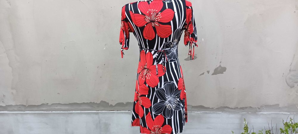 Risskio | rochie dama mar. 38 - 40 | M - L