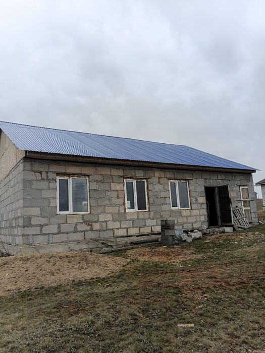 Продам недостроенный дом