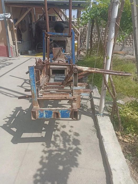 Кирпичный аппарат