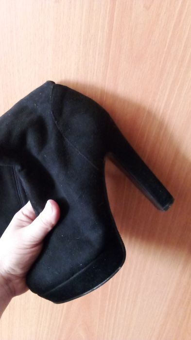 Продам много обуви