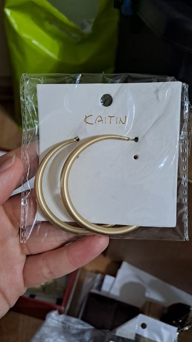 Продаю серьги разные