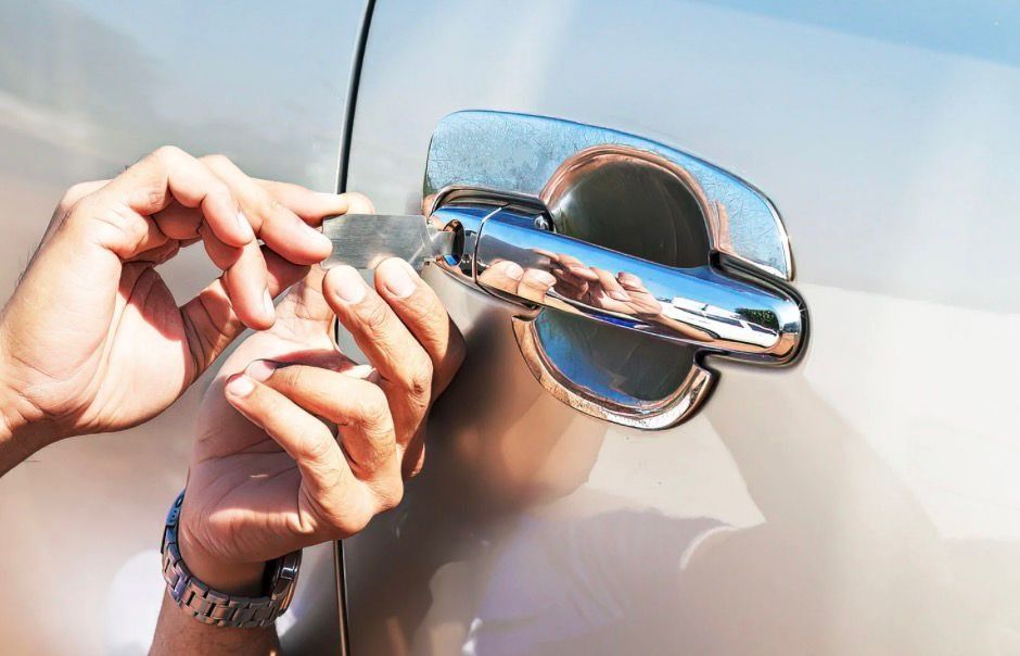 Deblocări econome usi case auto Non-Stop