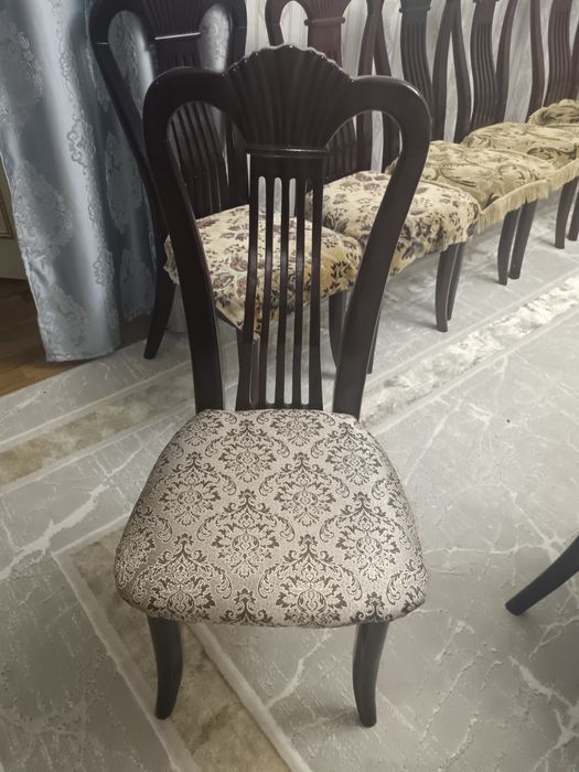 Стуля для гостиной. 23 штук