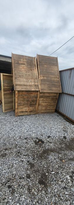 Уличный тулает и душ.