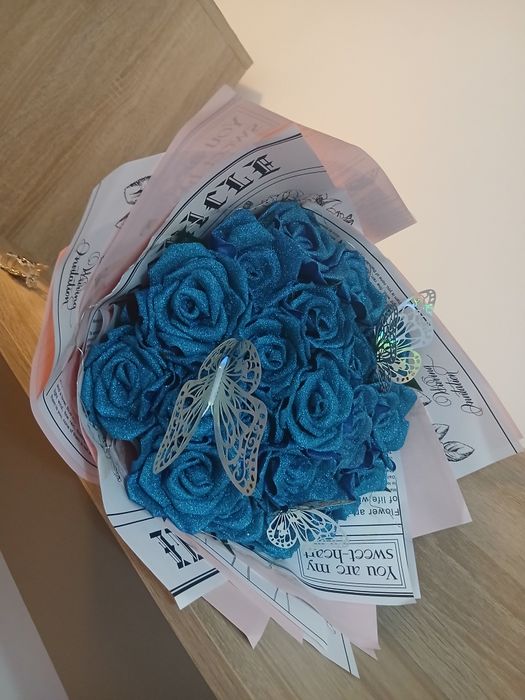 Trandafiri din satin