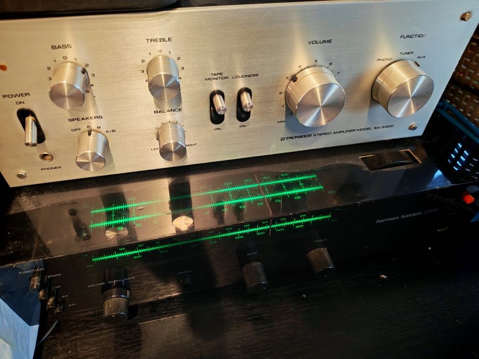 Harman Kardon 230e
