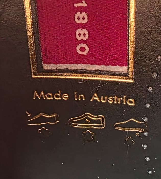 Pantofi barbati din piele, impletiti