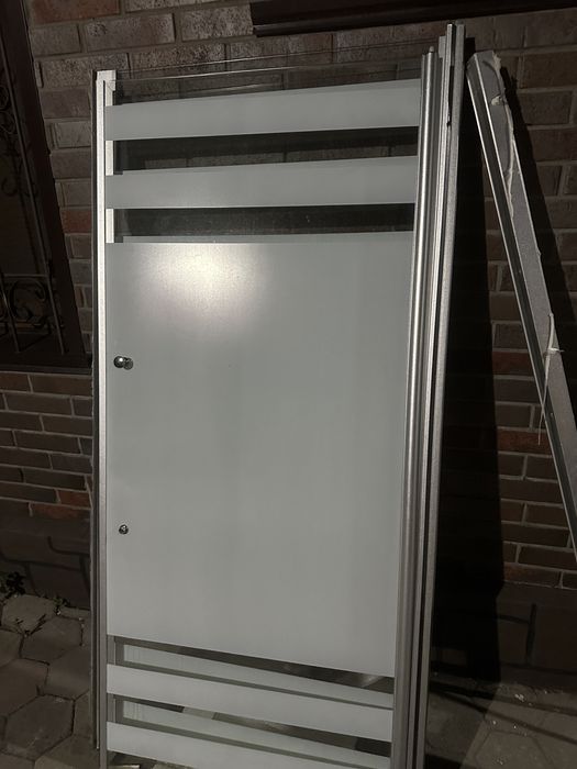 продам кабинку для ванной комнаты